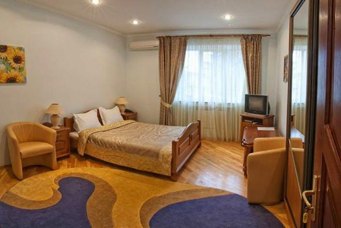 Okolytsya Motel Rivne Dış mekan fotoğraf